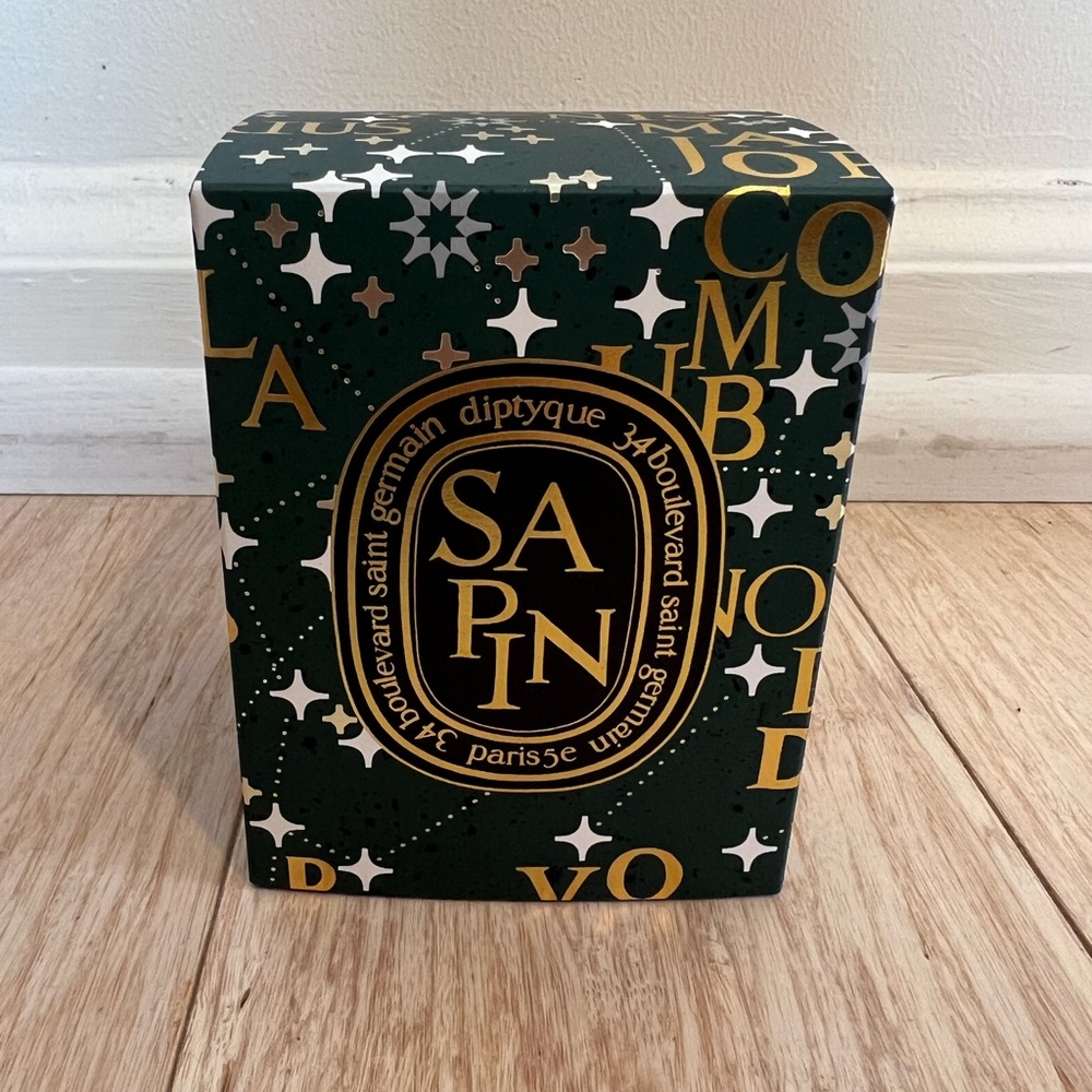 Diptyque Sapin Limited Edition Candle 190g/6.5oz, 100% authentic.